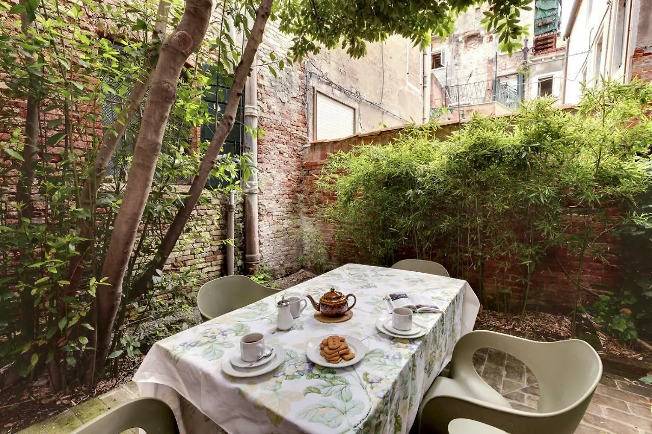 Ca Malvasia House With Garden Venice